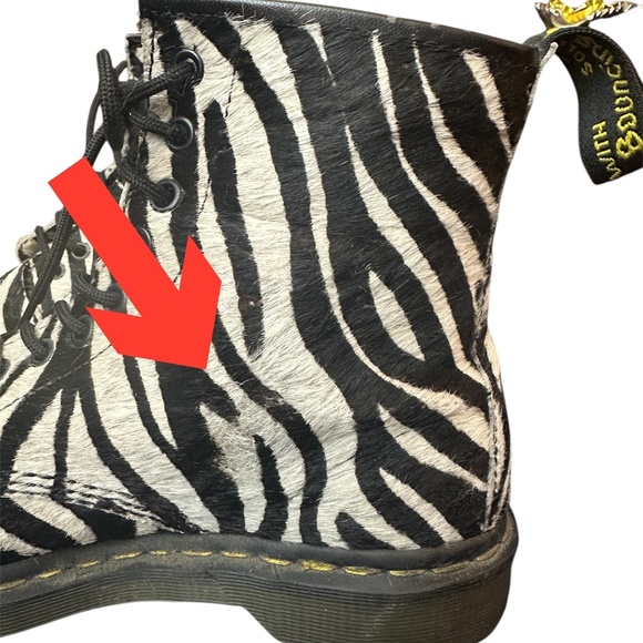 Dr. Martens Zebra Print Pony Hair Leather Boots #3 Rare - size 9 US or 7 UK - Picture 8 of 9